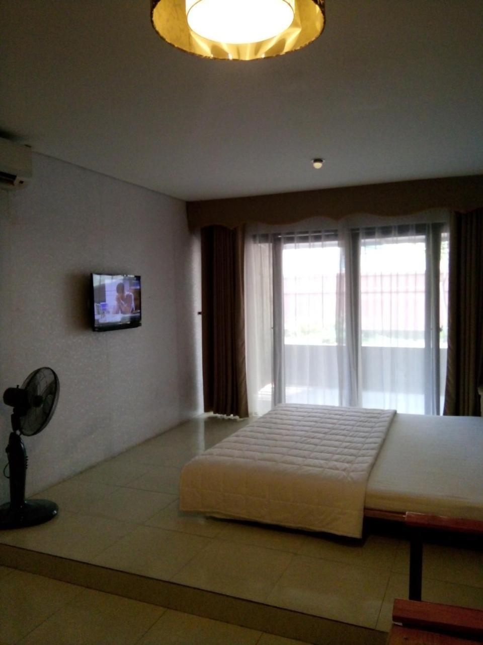 Khach San Thuong Mai Yen Thinh Exterior photo
