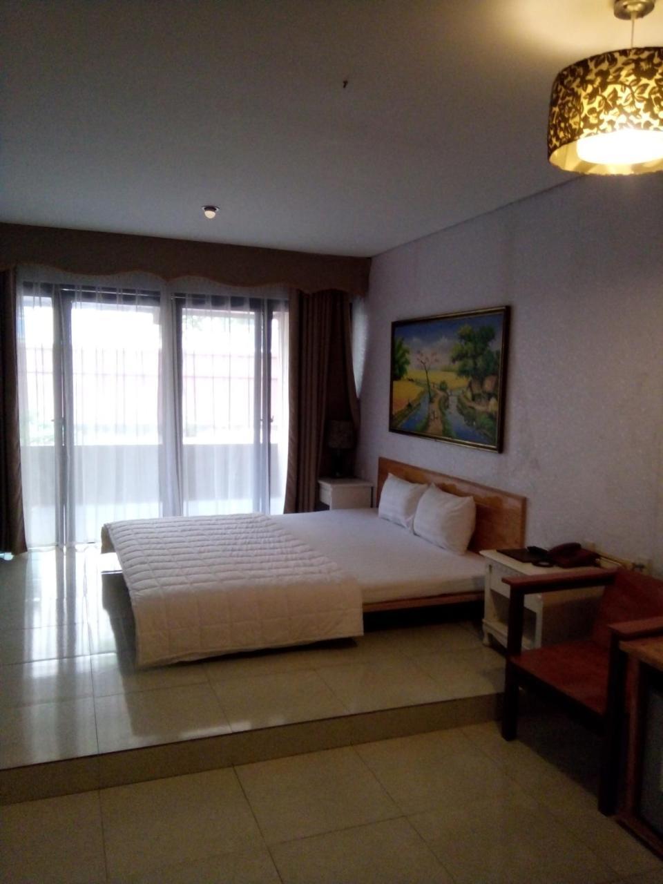 Khach San Thuong Mai Yen Thinh Exterior photo